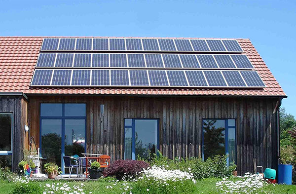 Solar photovoltaic system